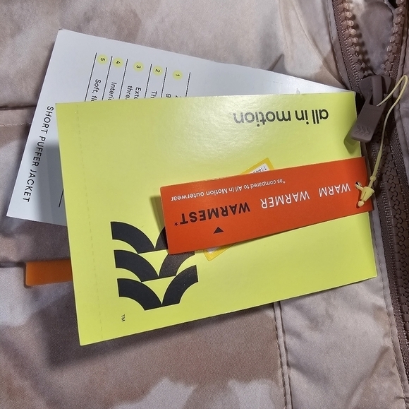 All In Motion Boys Camouflage Short Puffer Jacket With Hood Sizes: S, M, & L - Picture 9 of 11